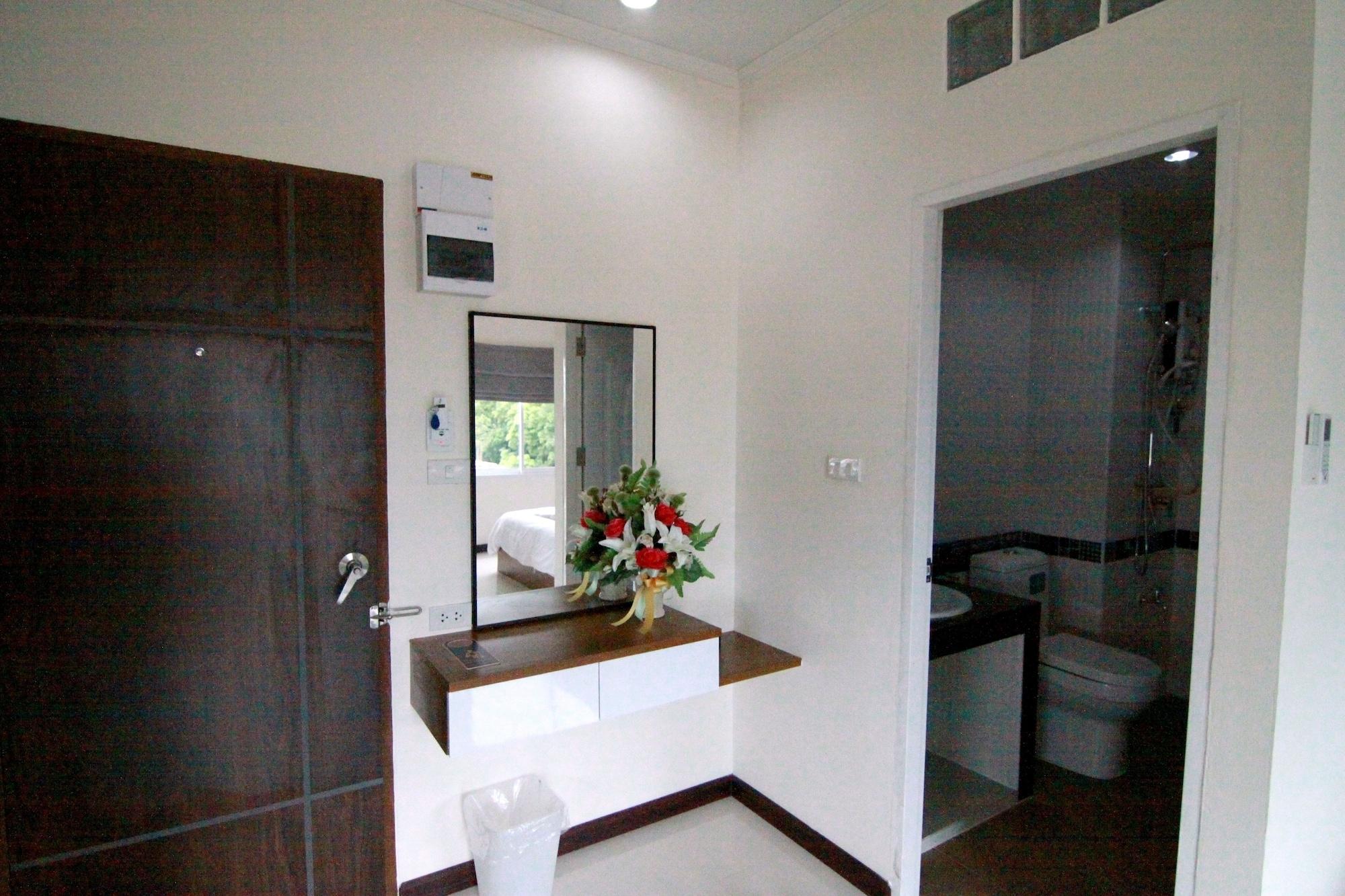 Ttt Hotel Hat Yai Ngoại thất bức ảnh